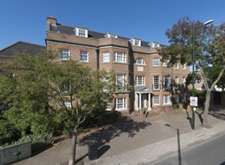 76 Crown Road, Twickenham, TW1 3EU