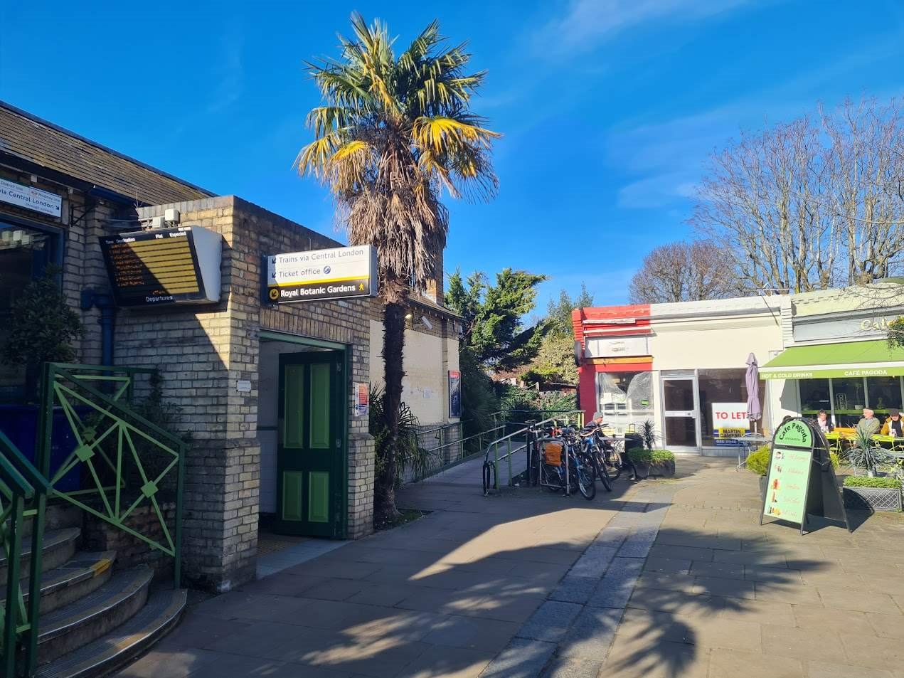 114 North Road, Kew, TW9 4HJ