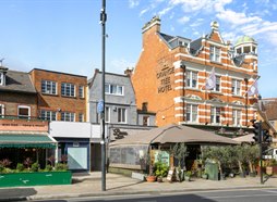 Second Floor, 37 Kew Road, Richmond upon Thames, TW9 2NQ