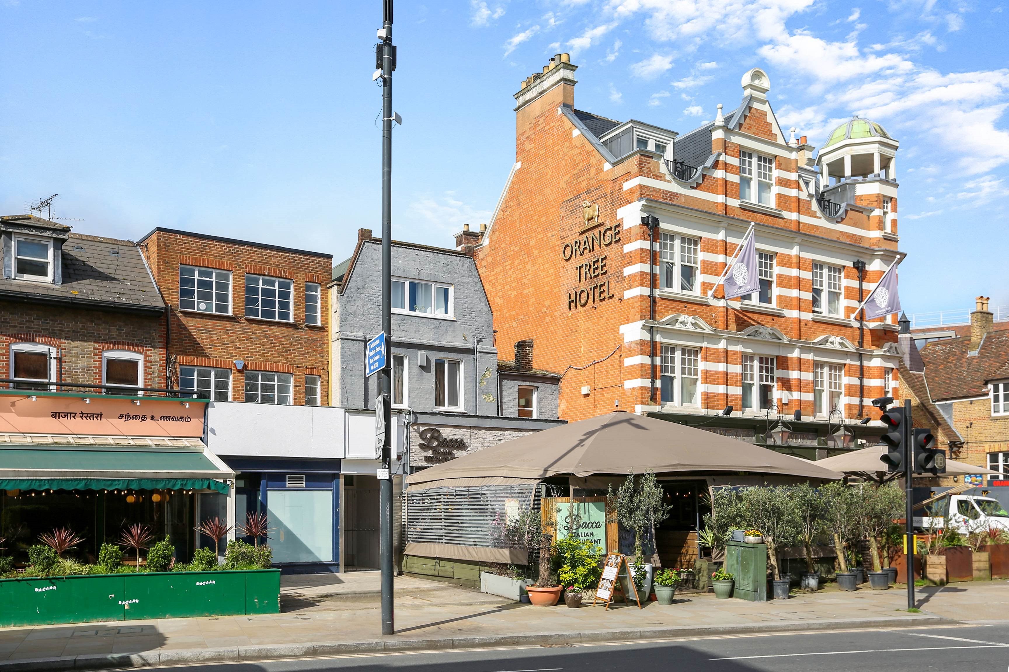 Second Floor, 37 Kew Road, Richmond upon Thames, TW9 2NQ