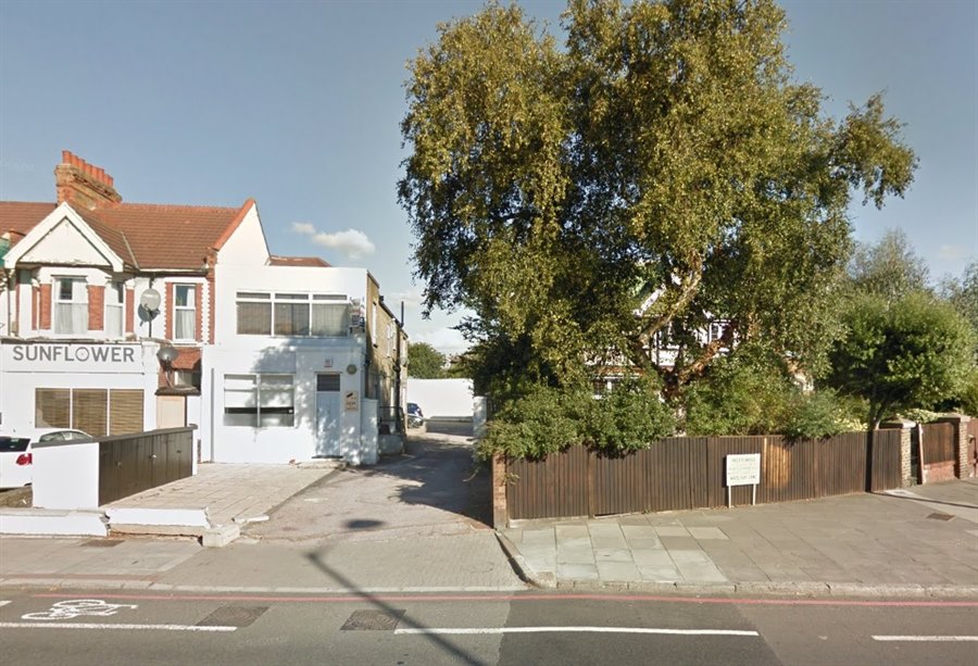 London House, 42 Upper Richmond Rd West, SW14 8DD Martin Campbell